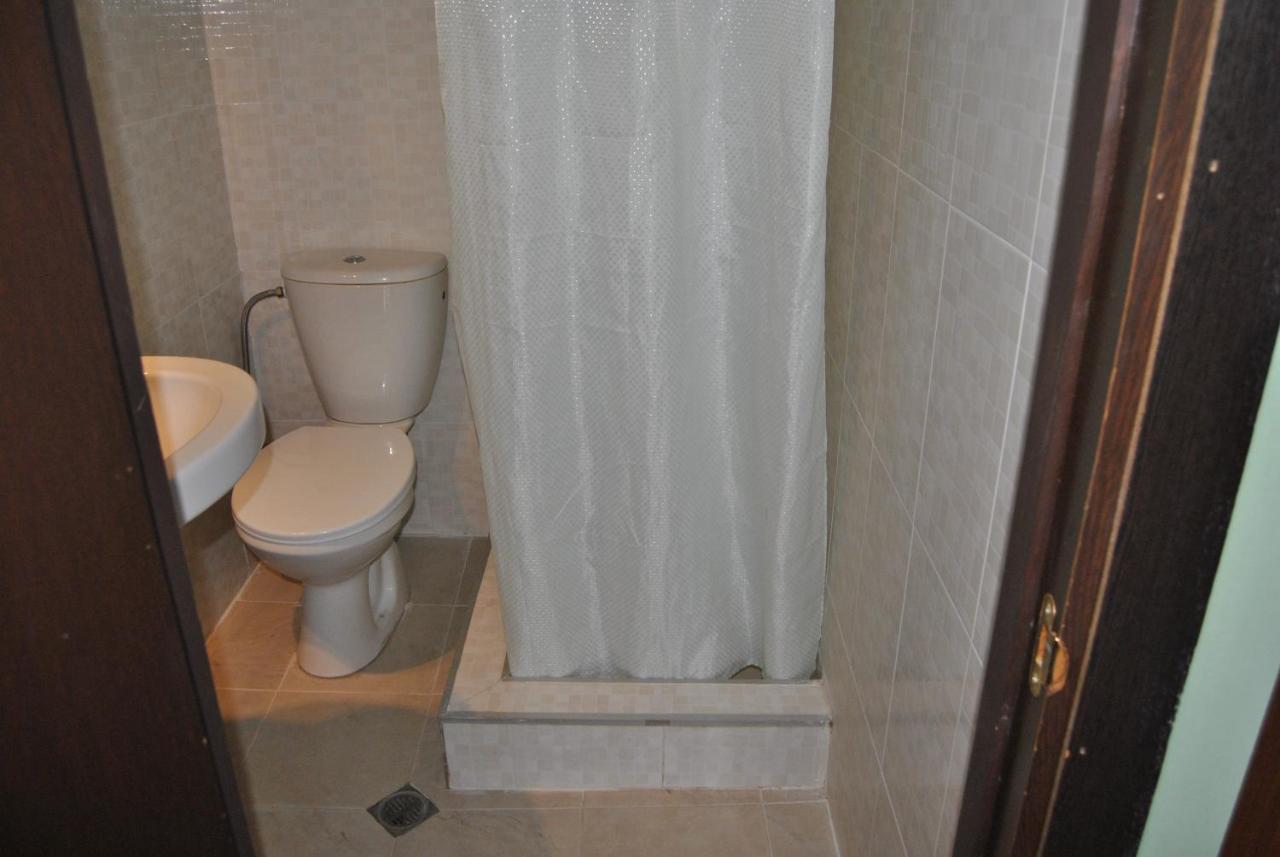Galavnis Kari Hotel سينغناغي المظهر الخارجي الصورة