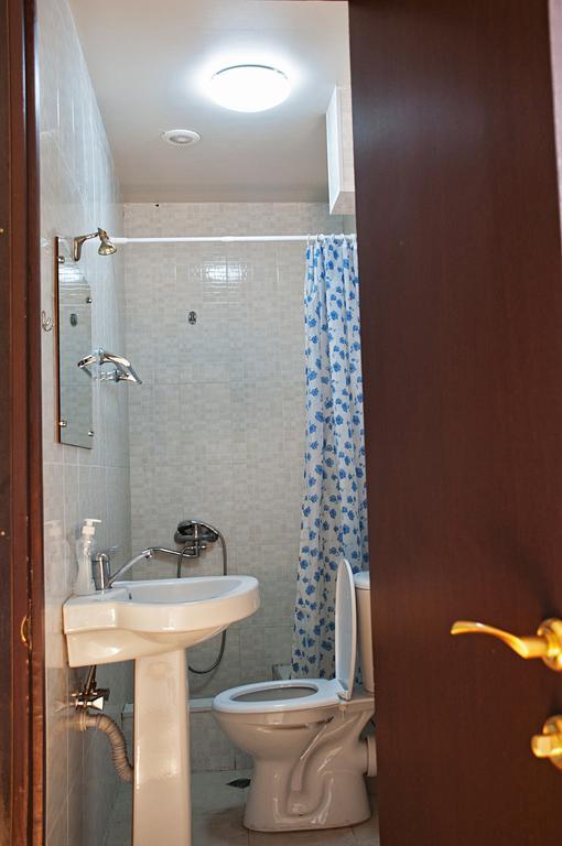 Galavnis Kari Hotel سينغناغي المظهر الخارجي الصورة